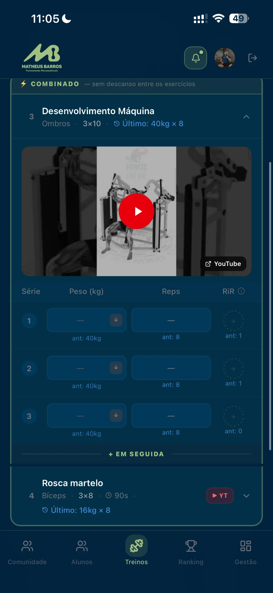 Exercícios com séries e cargas no app MBTeam